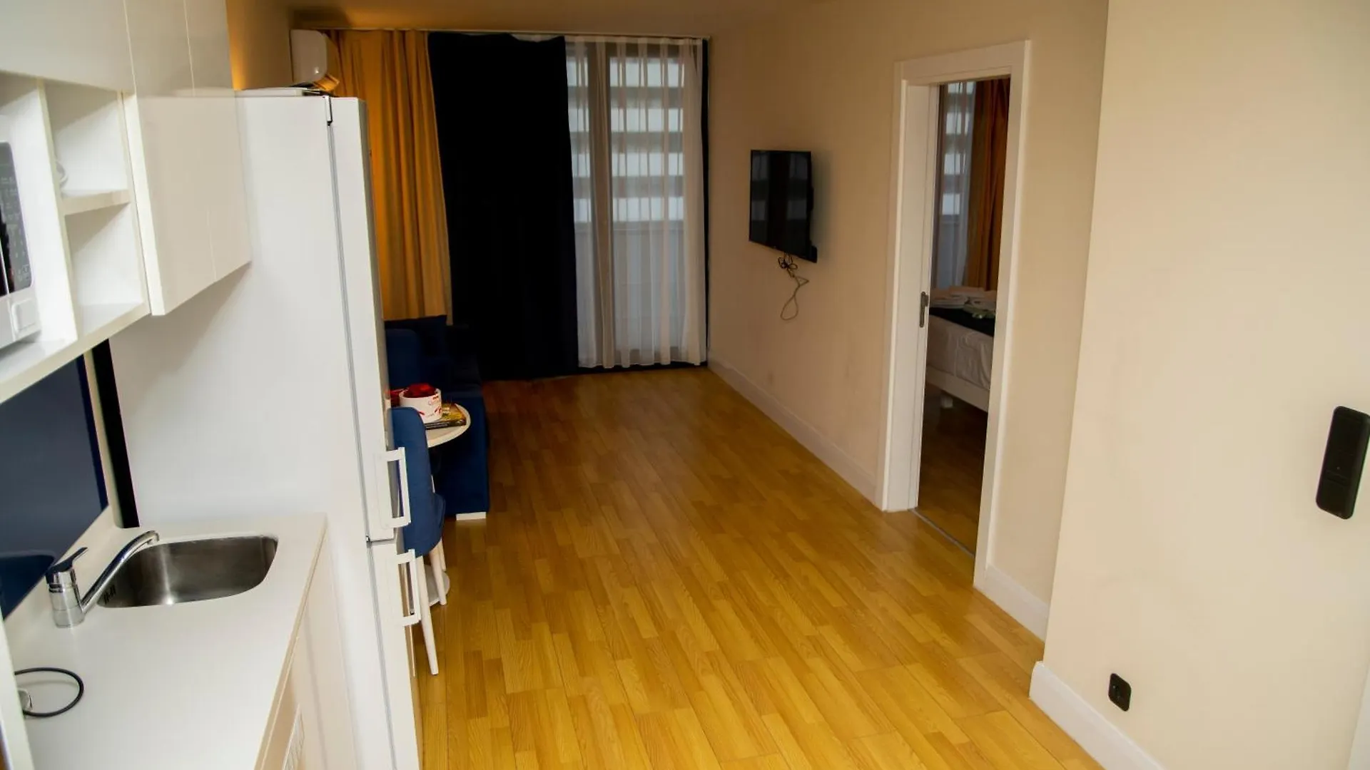 Apartment Sea Line Aparthotel & Batumi Beach Resort