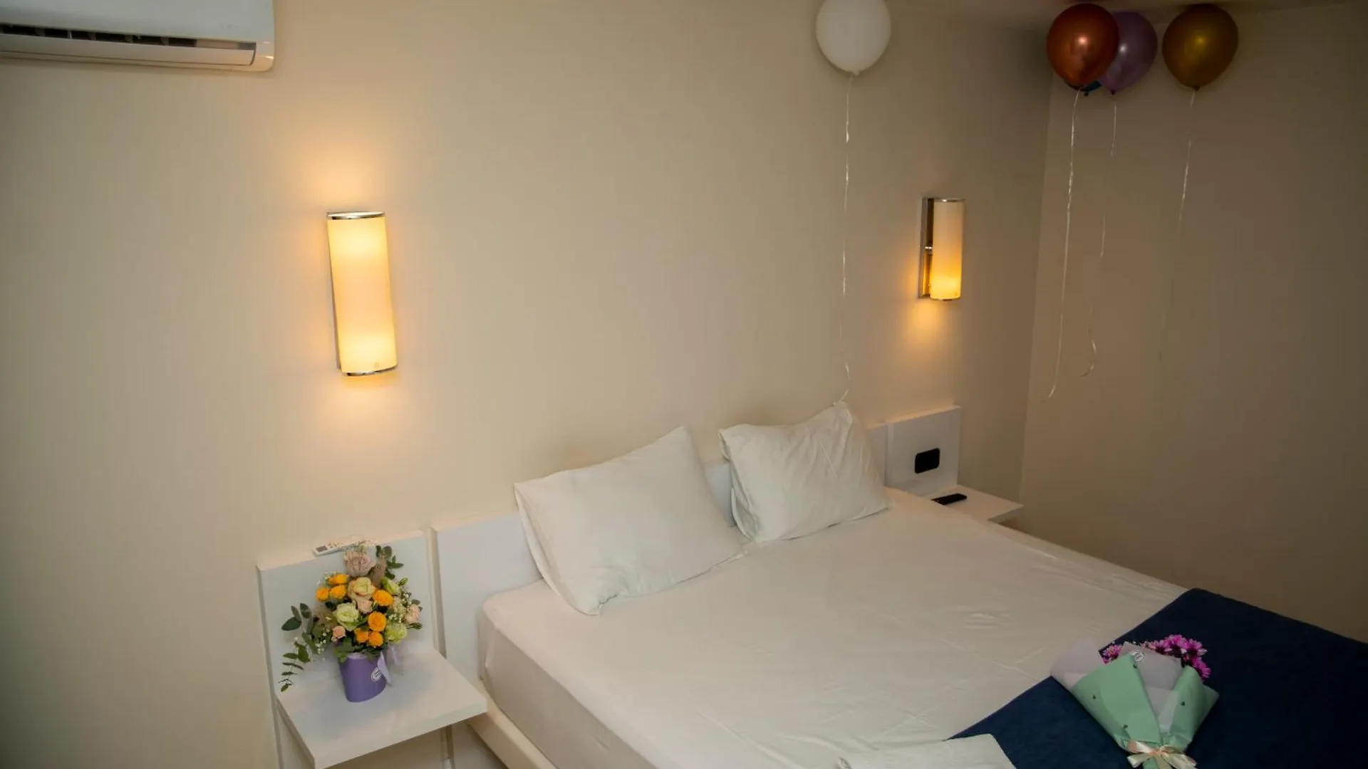Sea Line Aparthotel & Batumi Beach Resort Apartment